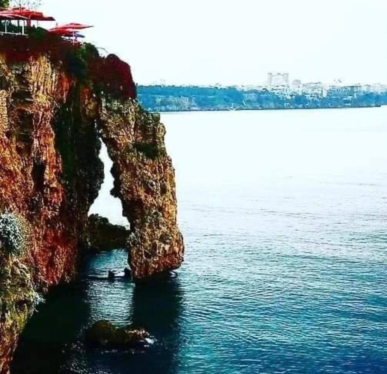Tarihi Kaleici Muhtesem Dizayn Huzurlu Keyifli Teras Keyifli Oezel Ev Pansiyon *