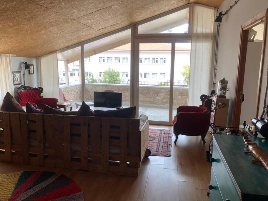 Tarihi Kaleici Muhtesem Dizayn Huzurlu Keyifli Teras Keyifli Oezel Ev Kwatera prywatna Antalya